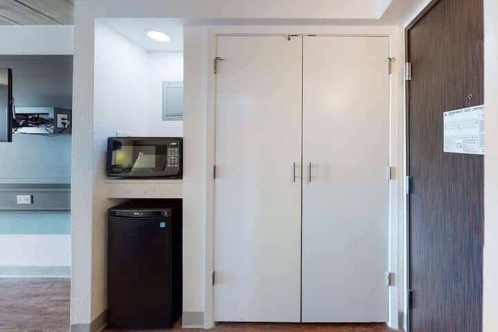 Room 17 of 109