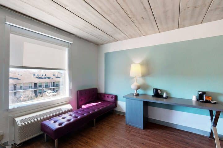 Room 35 of 109